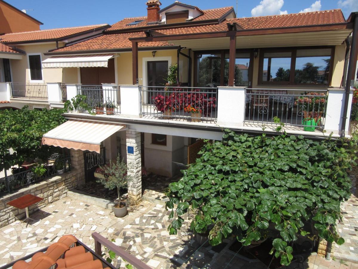 Haus Roko Apartment Rovinj Exterior photo