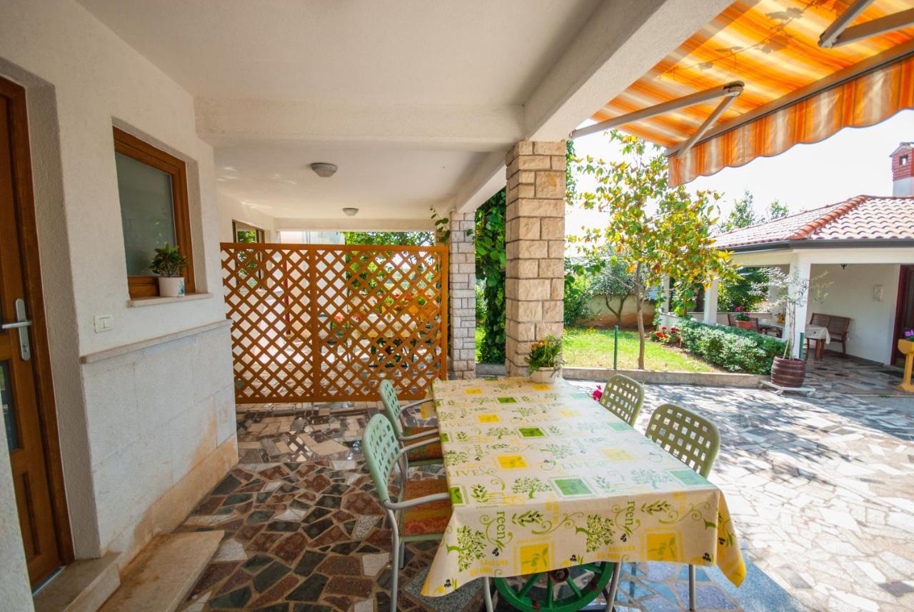 Haus Roko Apartment Rovinj Exterior photo