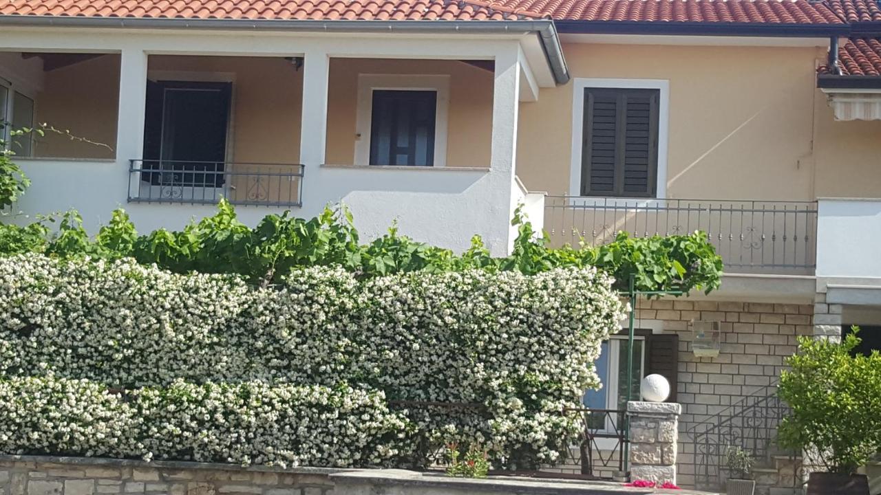 Haus Roko Apartment Rovinj Exterior photo